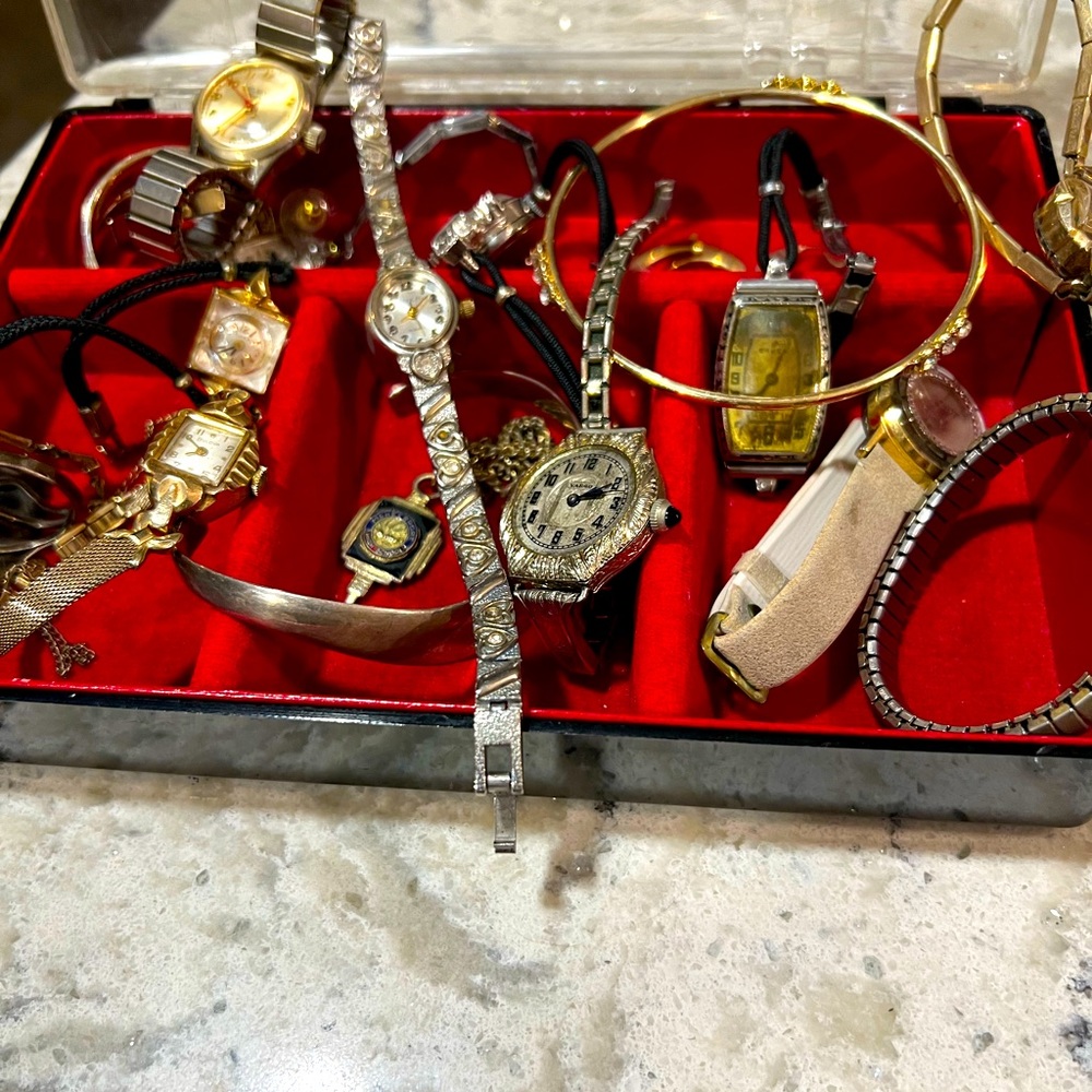 Vintage watches earrings